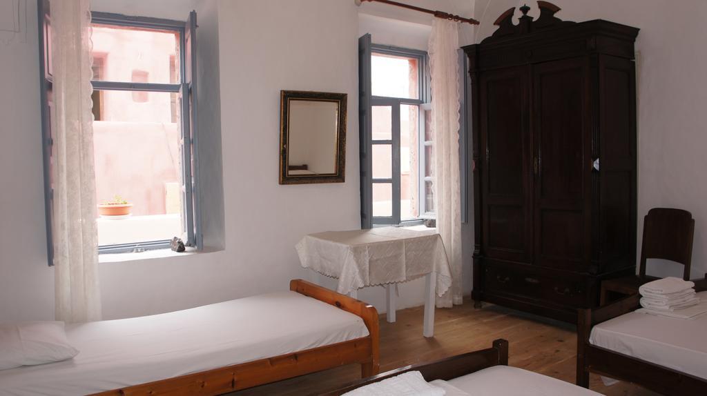 Marcos Rooms Oia  Exterior photo